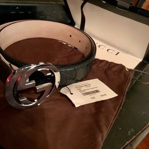Gucci Signature Leather Belt